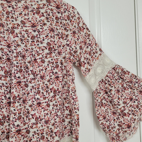 Hollister small floral peasant lace blouse bell sleeves boho prarie red - Picture 9 of 9